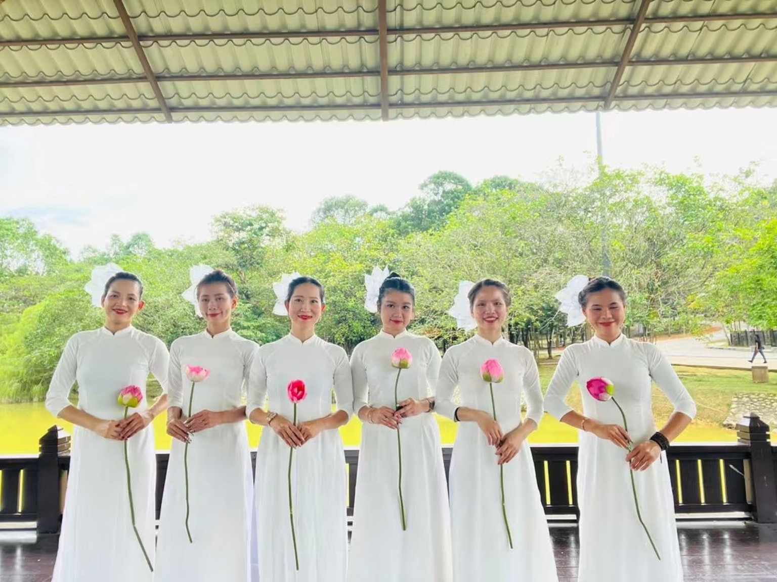 Lisa community and cultural activities, photo 2