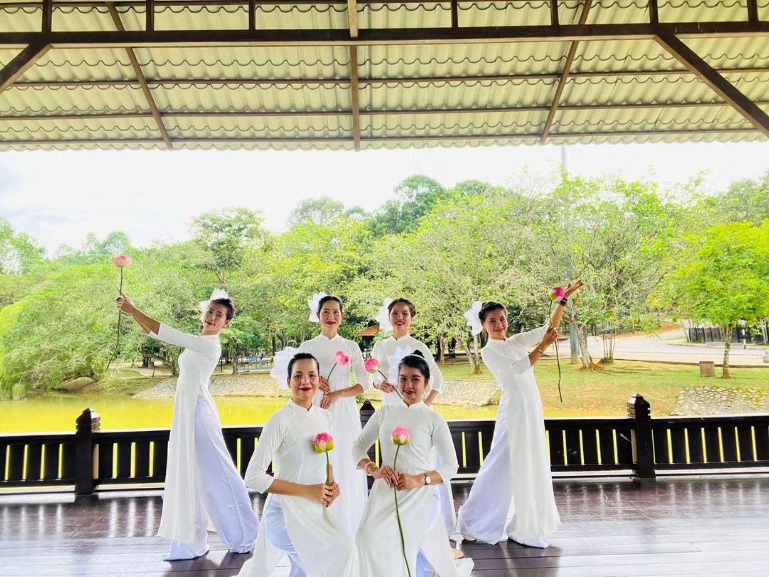Lisa community and cultural activities, photo 3