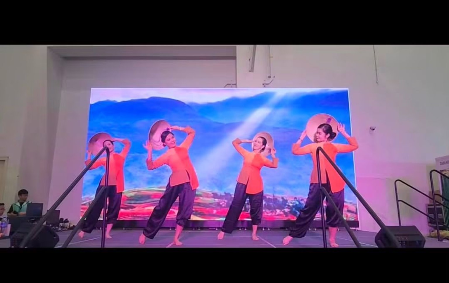 Lisa community and cultural activities, photo 5